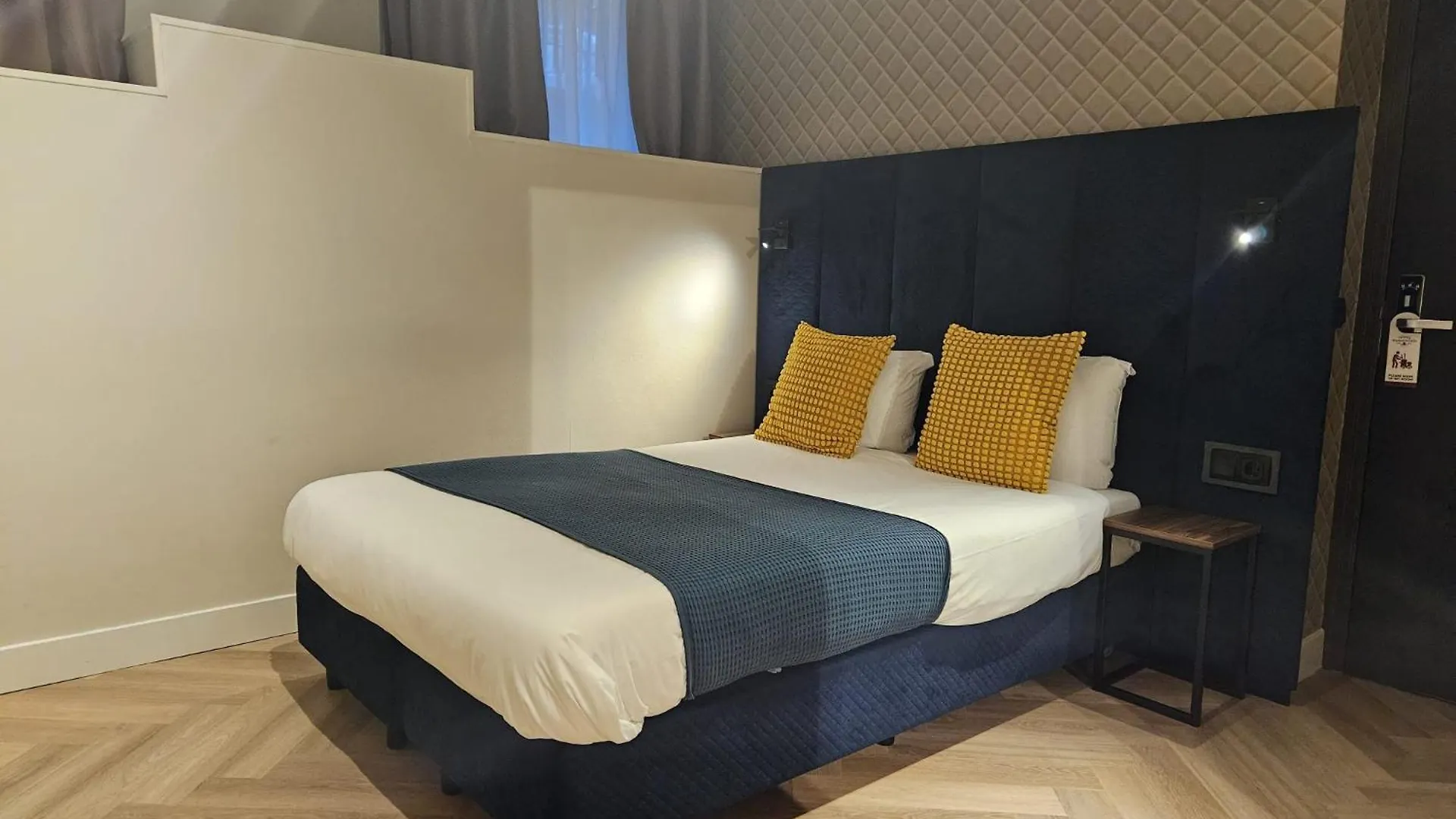 Hotel Washington Amsterdam 2*,  Holandia